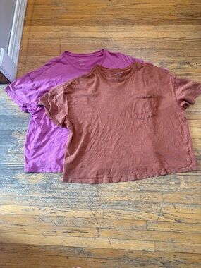 Universal Thread boxy fit boyfriend tee - pink and rust color.